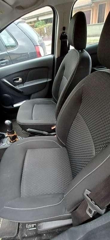 Usata 2019 Dacia Sandero Comfort Due volumi | 8500 € (Buon prezzo) - Immagine 1/4