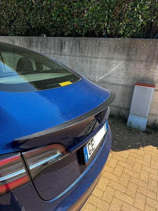 Usata Tesla Model 3 Performance 155 kW (211 CV) 2021 Blu/azzurro Berlina