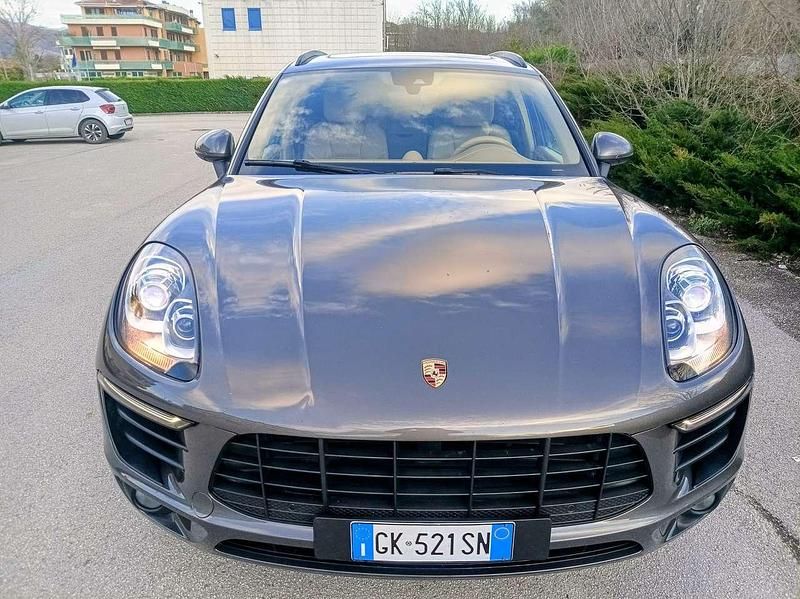 Usata Porsche Macan 258 CV (189 kW) 2015 Grigio SUV