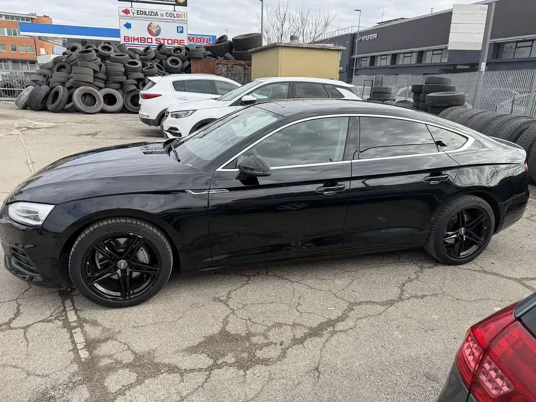 Usata Audi A5 Sportback Business Plus 190 CV (139 kW) 2017 Nero Utilitaria