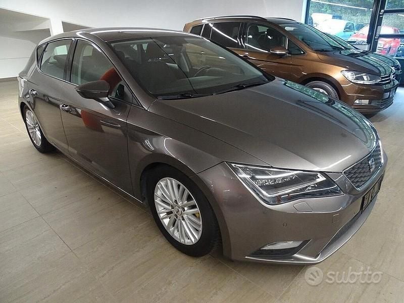 Usata Seat Leon 86 CV (63 kW) 2016 Grigio Berlina