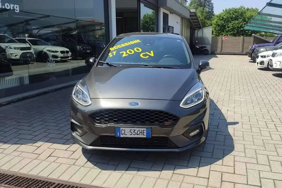 Usata Ford Fiesta Performance Edition 205 CV (150 kW) 2018 Grigio Utilitaria