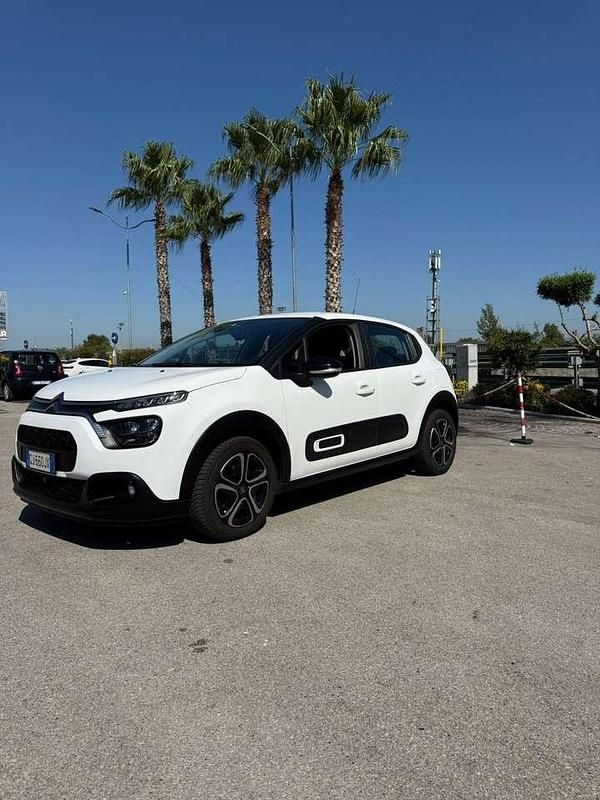 Usata Citroën C3 Shine 102 CV (75 kW) 2022 Other Utilitaria