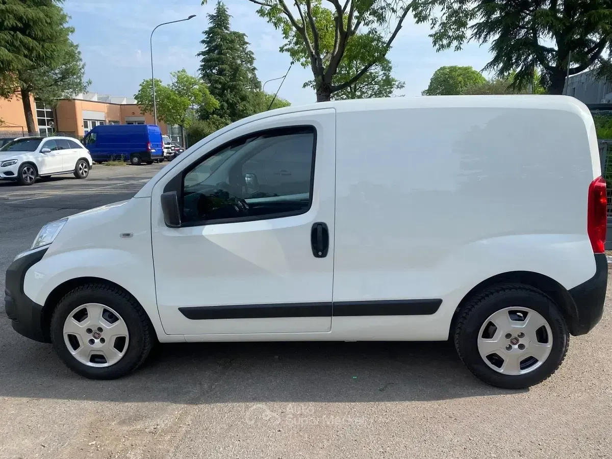 Usata Fiat Fiorino Trekking 80 CV (58 kW) 2021 Monovolume