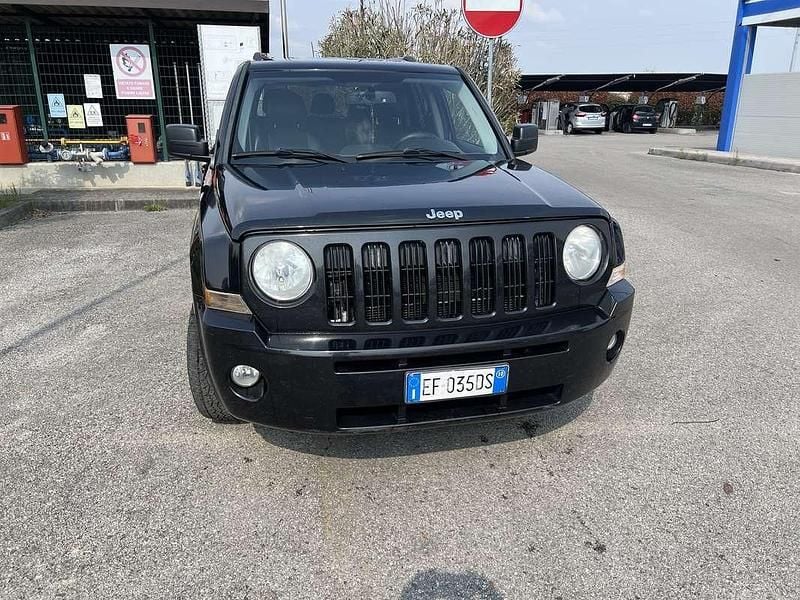 Usata Jeep Patriot 163 CV (119 kW) 2010 Nero SUV
