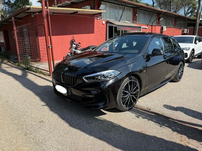 Usata BMW 120 M Sport 190 CV (139 kW) 2021 Nero Utilitaria