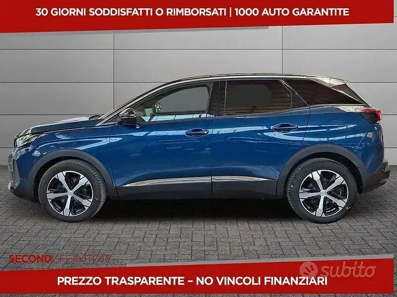 Usata Peugeot 3008 Allure 131 CV (96 kW) 2023 Blu SUV