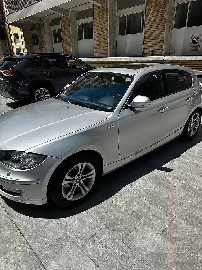 Usata BMW 118 Efficient Dynamics 143 CV (105 kW) 2011 Grigio Utilitaria