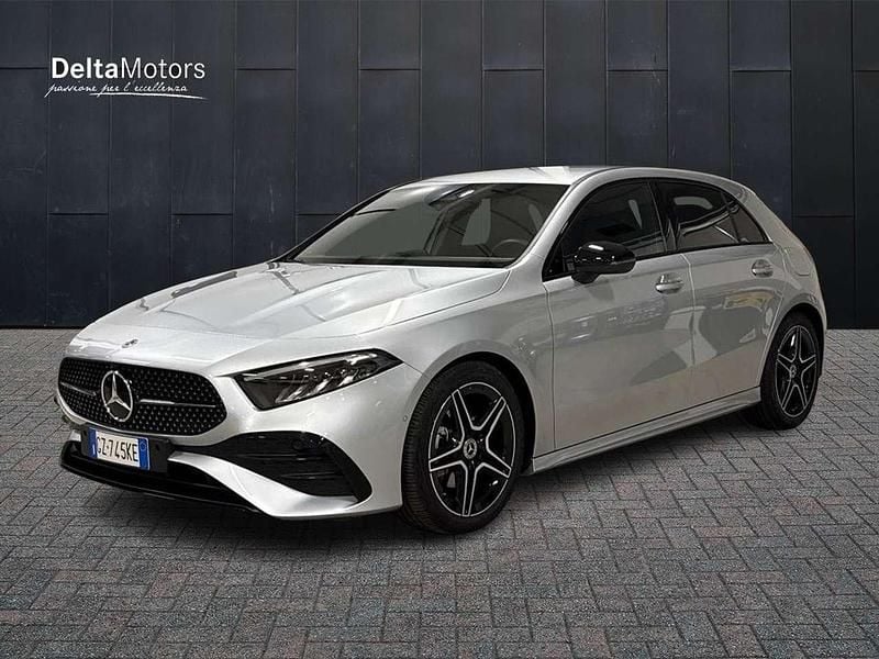 Argento Usata 2025 Mercedes A180 Advanced Plus Tre volumi | 36.500 € (Buon prezzo) - Immagine 1/4