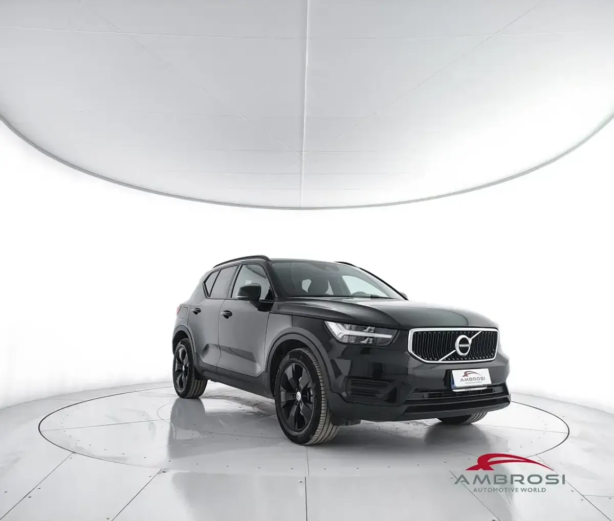 Usata Volvo XC40 163 CV (119 kW) 2019 Nero SUV