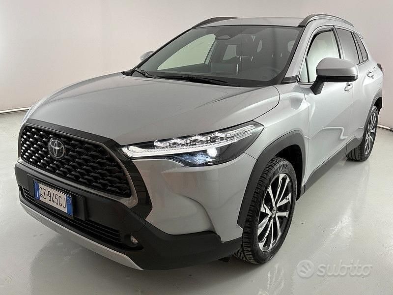Grigio Usata 2025 Toyota Corolla Cross Trend SUV | 29.900 € (Buon prezzo) - Immagine 1/4