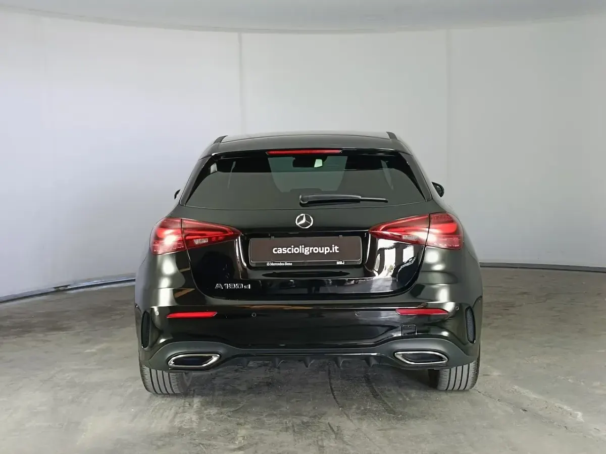 Usata Mercedes A180 Advanced Plus 116 CV (85 kW) 2024 Nero notte ; Berlina