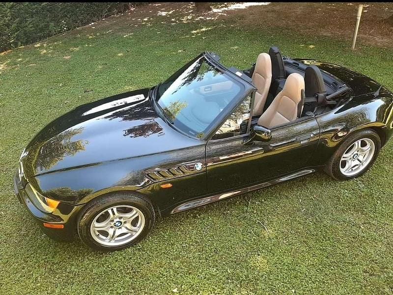 Nero Usata 2002 BMW Z3 Cabrio | 13.000 € (Buon prezzo) - Immagine 1/4