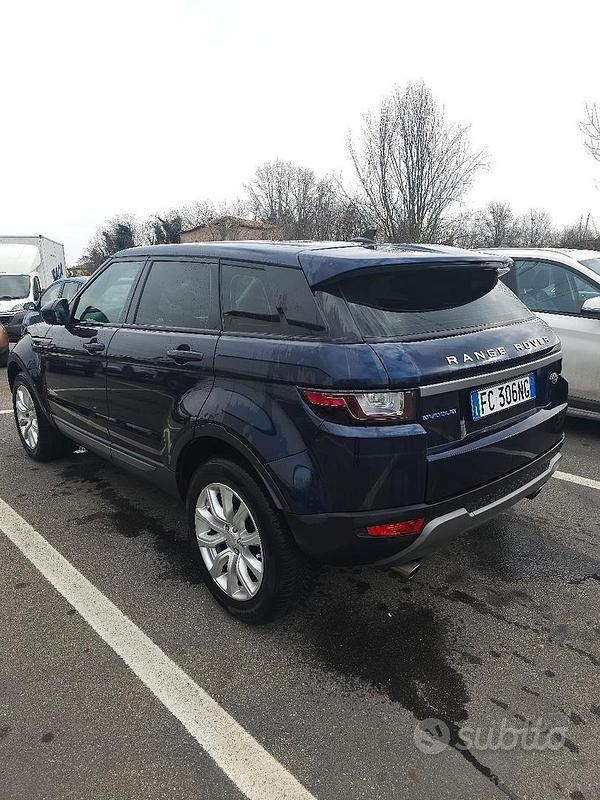 Usata Land Rover Range Rover evoque SE Dynamic 150 CV (110 kW) 2016 Blu Berlina