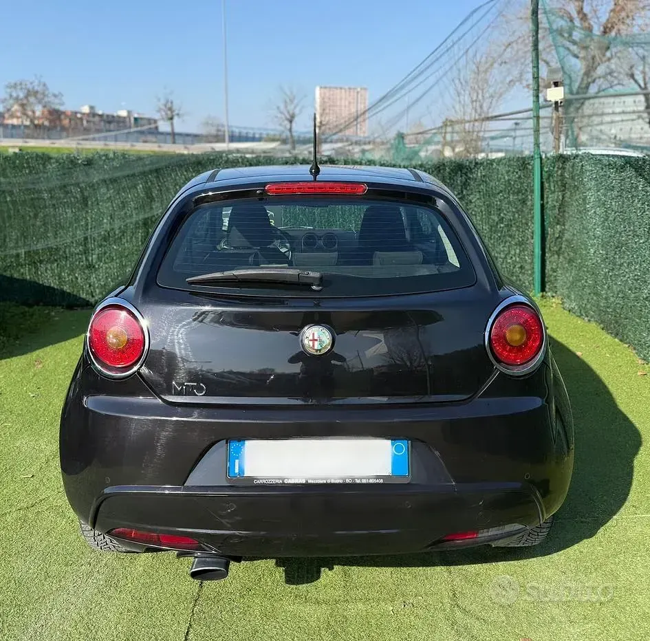 Usata Alfa Romeo MiTo 90 CV (66 kW) 2009 Nero Utilitaria