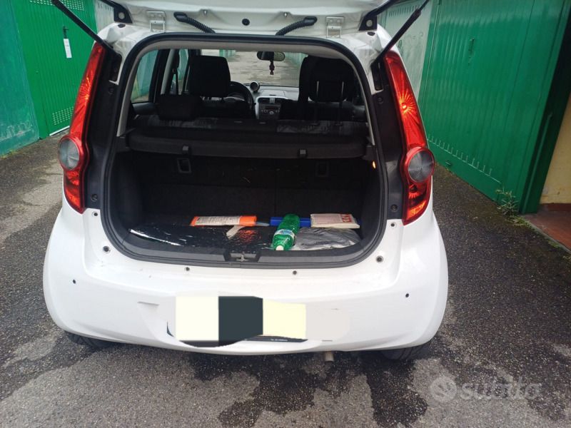 Usata Opel Agila 69 CV (50 kW) 2013 Bianco Utilitaria