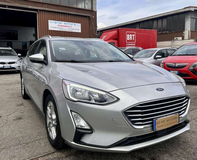 Grigio Usata 2018 Ford Focus Business Edition Station wagon | 10.500 € (Ottimo prezzo) - Immagine 1/4
