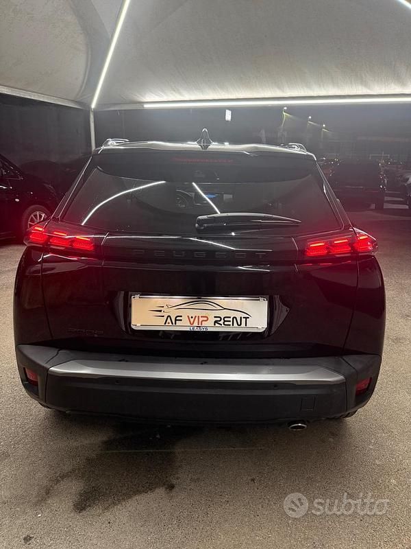 Usata Peugeot 2008 Allure 131 CV (96 kW) 2023 Nero SUV