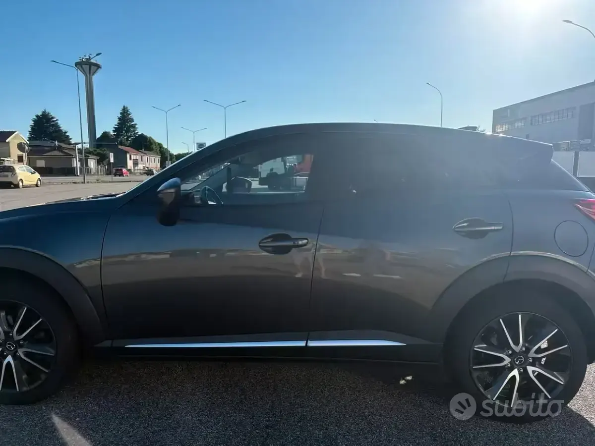Usata Mazda CX-3 Edition 105 CV (77 kW) 2017 Nero SUV