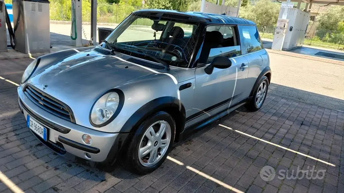 Usata Mini One D 75 CV (55 kW) 2005 Grigio Utilitaria