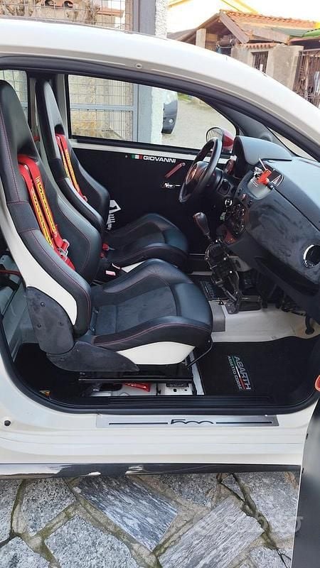 Usata Abarth 500 135 CV (99 kW) 2009 Berlina