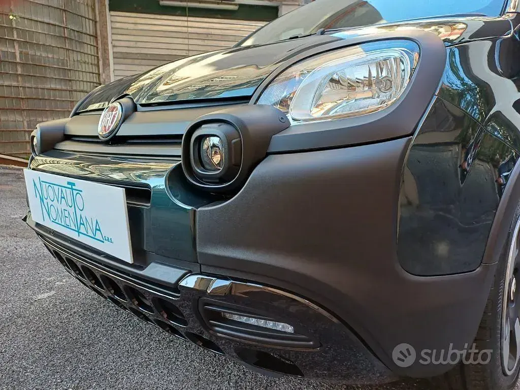 Nuova Fiat Panda Cross Cross 65 CV (47 kW) 2026 Verde Utilitaria