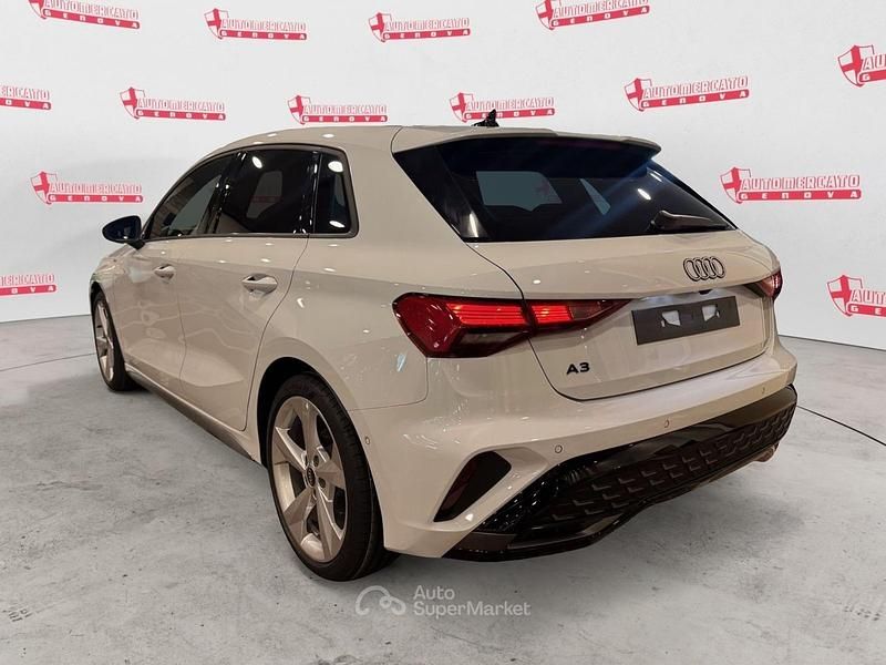 Usata Audi A3 S-Line 150 CV (110 kW) 2025 Bianco Berlina