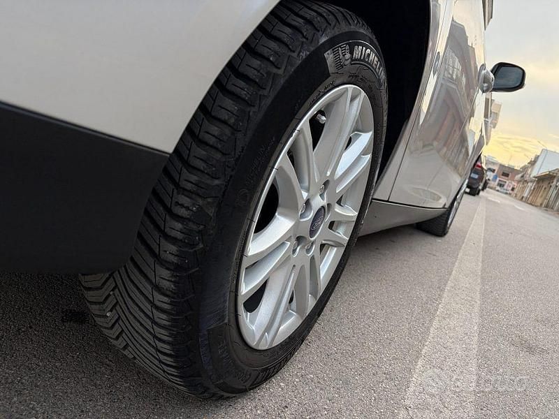 Usata Ford Focus Titanium 116 CV (85 kW) 2014 Grigio Station wagon