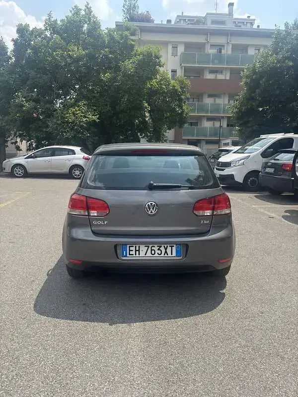 Usata VW Golf VI Comfortline 105 CV (77 kW) 2011 Utilitaria