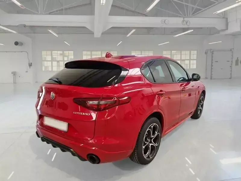 Usata Alfa Romeo Stelvio Veloce 209 CV (153 kW) 2022 SUV