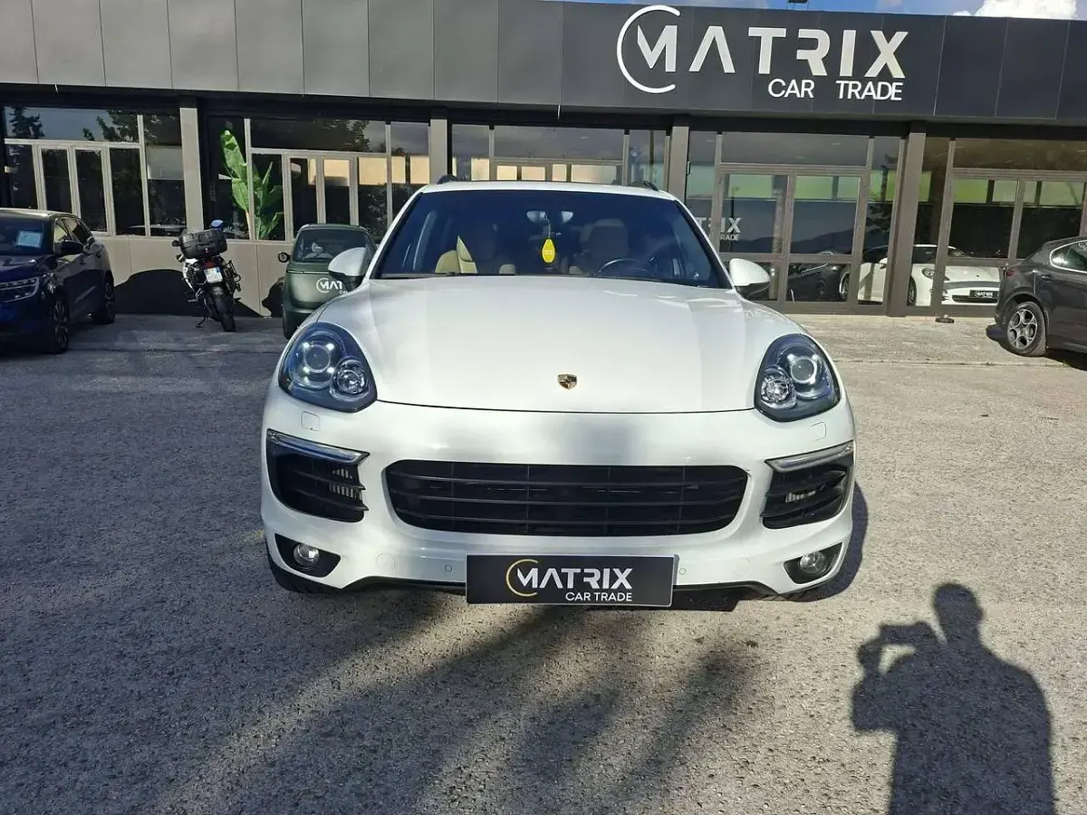 Usata Porsche Cayenne 382 CV (280 kW) 2017 Bianco SUV