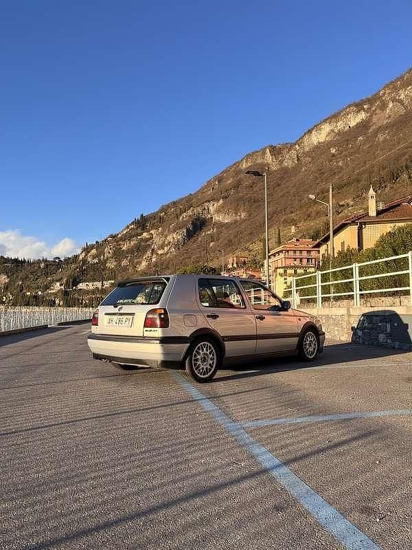 Usata VW Golf III GT 101 CV (74 kW) 1996 Berlina