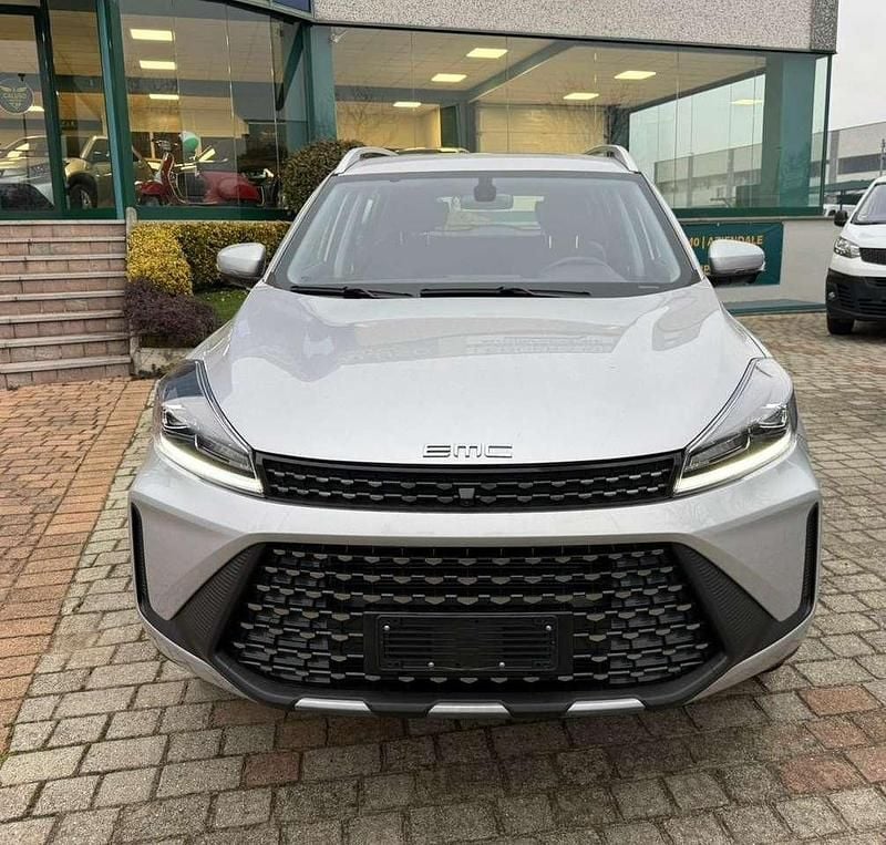 Nuova EMC SEI 147 CV (108 kW) 2026 Argento SUV