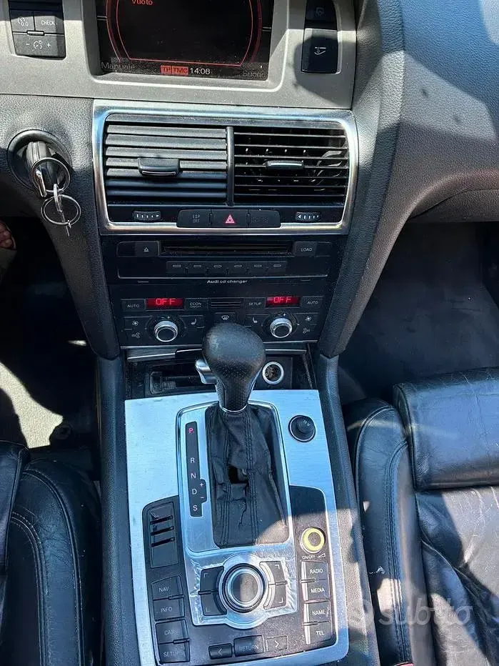 Usata Audi Q7 240 CV (176 kW) 2008 Nero SUV