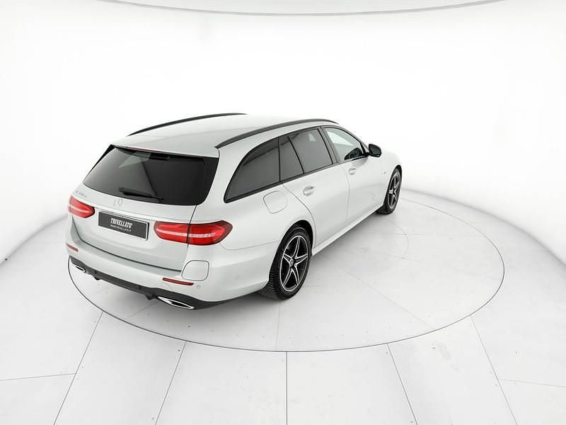 Usata Mercedes 300 Premium 194 CV (142 kW) 2020 Argento Station wagon