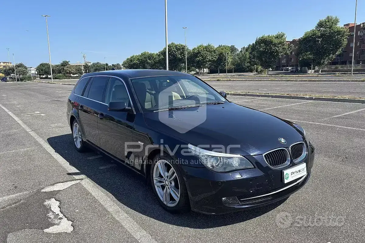 Usata BMW 520 Efficient Dynamics 177 CV (130 kW) 2009 Nero Station wagon