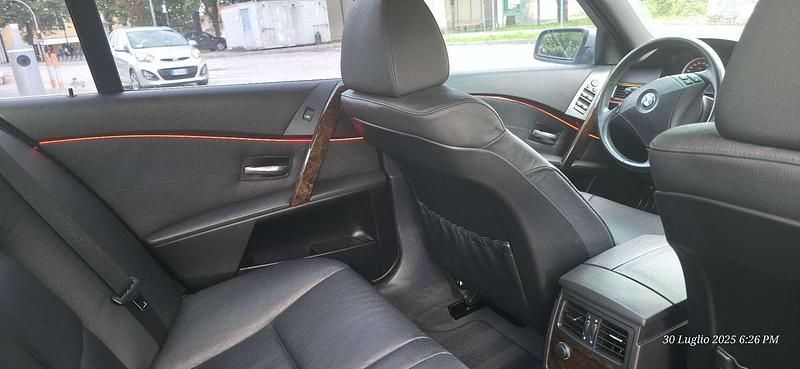 Usata BMW 523 177 CV (130 kW) 2006 Berlina