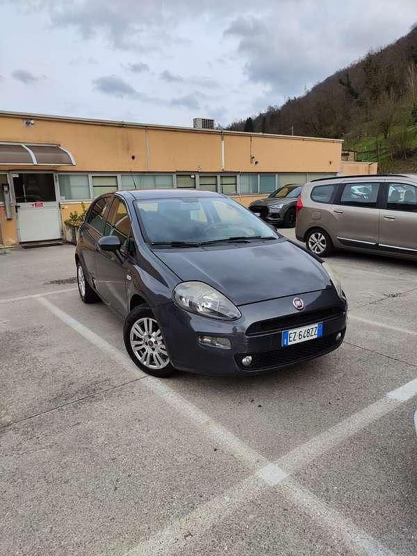 Usata Fiat Punto Lounge 75 CV (55 kW) 2015 Utilitaria