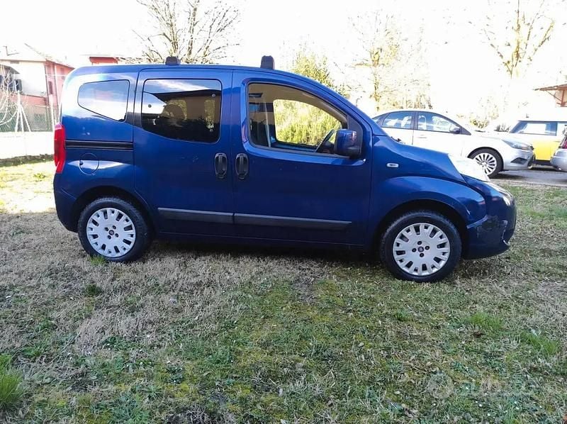 Usata Fiat Qubo Dynamic 77 CV (56 kW) 2011 Blu Monovolume