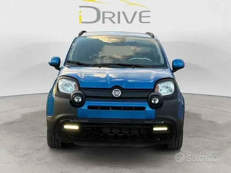 Usata Fiat Panda Cross Cross 69 CV (50 kW) 2025 Blu Utilitaria