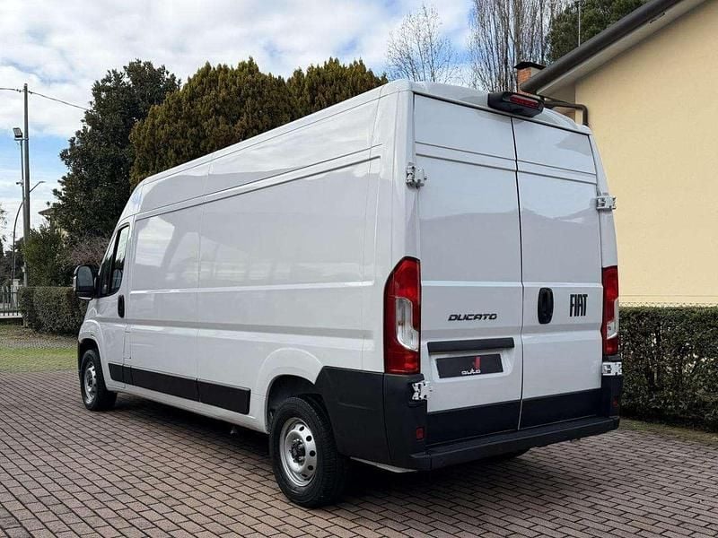 Usata Fiat Ducato 140 CV (102 kW) 2024 Bianco Furgone