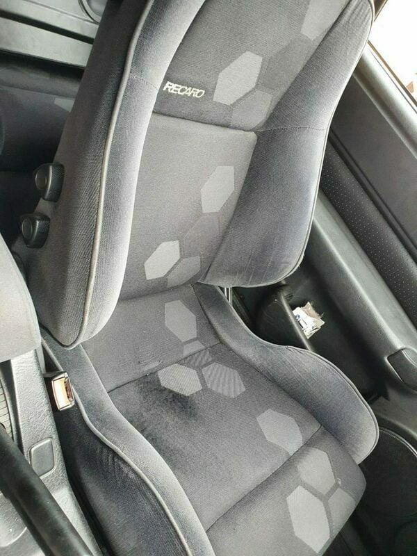 Usata Ford Escort RS 220 CV (161 kW) 1993 Gold metal