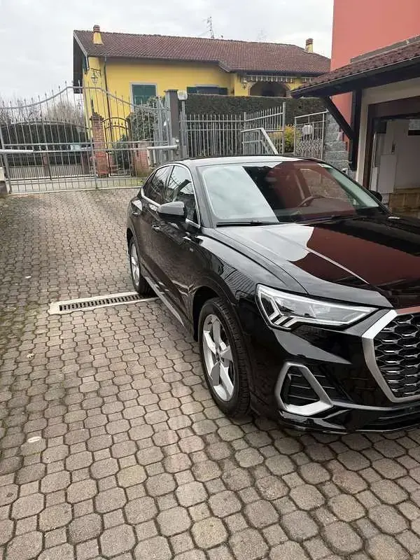 Usata Audi Q3 Sportback S-Line 150 CV (110 kW) 2021 SUV