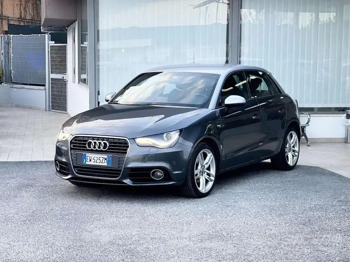 Usata Audi A1 S-Line 90 CV (66 kW) 2014 Grigio Utilitaria