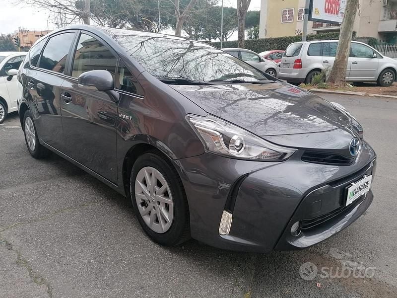 Grigio Usata 2020 Toyota Prius+ Lounge Monovolume | 27.800 € (Ottimo prezzo) - Immagine 1/4