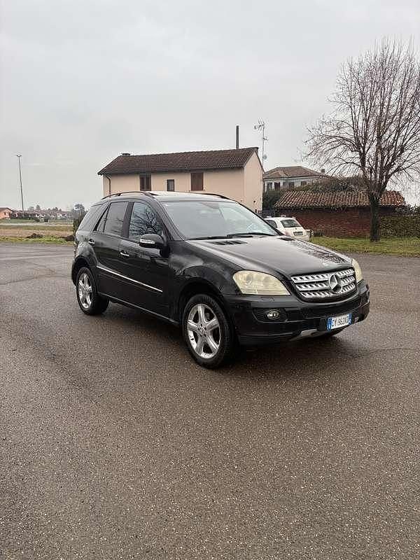 Usata Mercedes ML320 224 CV (164 kW) 2006 SUV