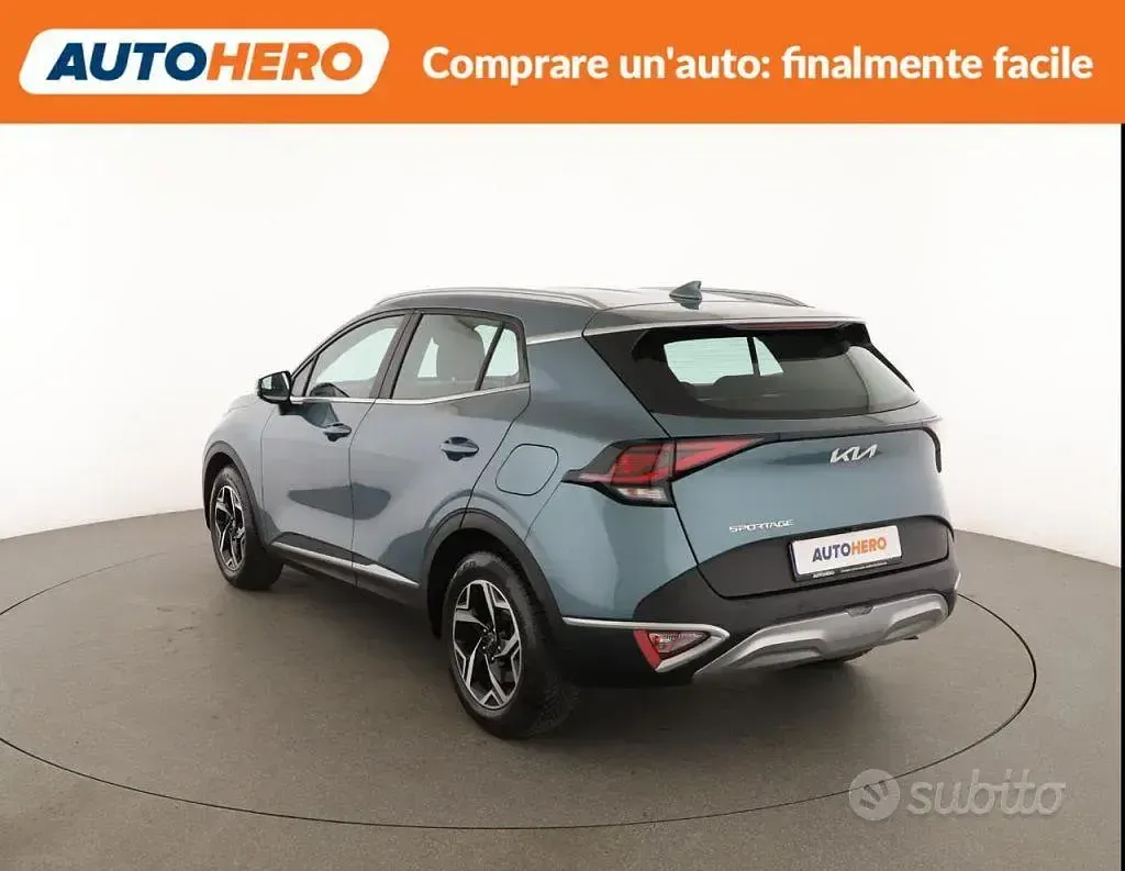 Second-hand Kia Sportage 150 CP (110 kW) 2023 Verde SUV