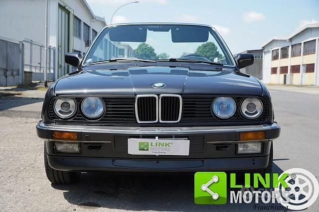 Usata BMW 320 Cabriolet Efficient Dynamics 129 CV (94 kW) 1989 Grigio Cabrio