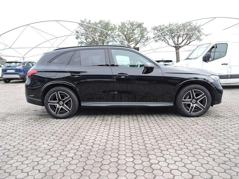 Usata Mercedes GLC300e Advanced Plus 269 CV (197 kW) 2025 Nero SUV