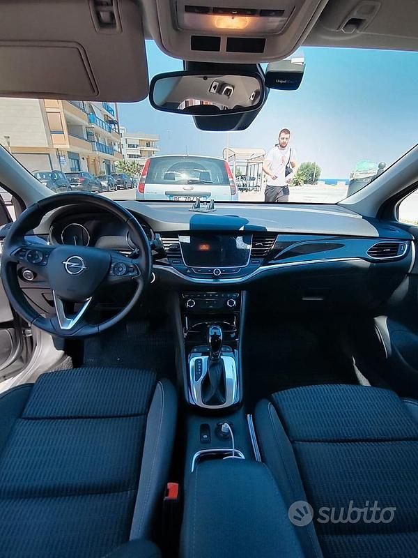 Usata Opel Astra Business 122 CV (89 kW) 2020 Grigio Station wagon